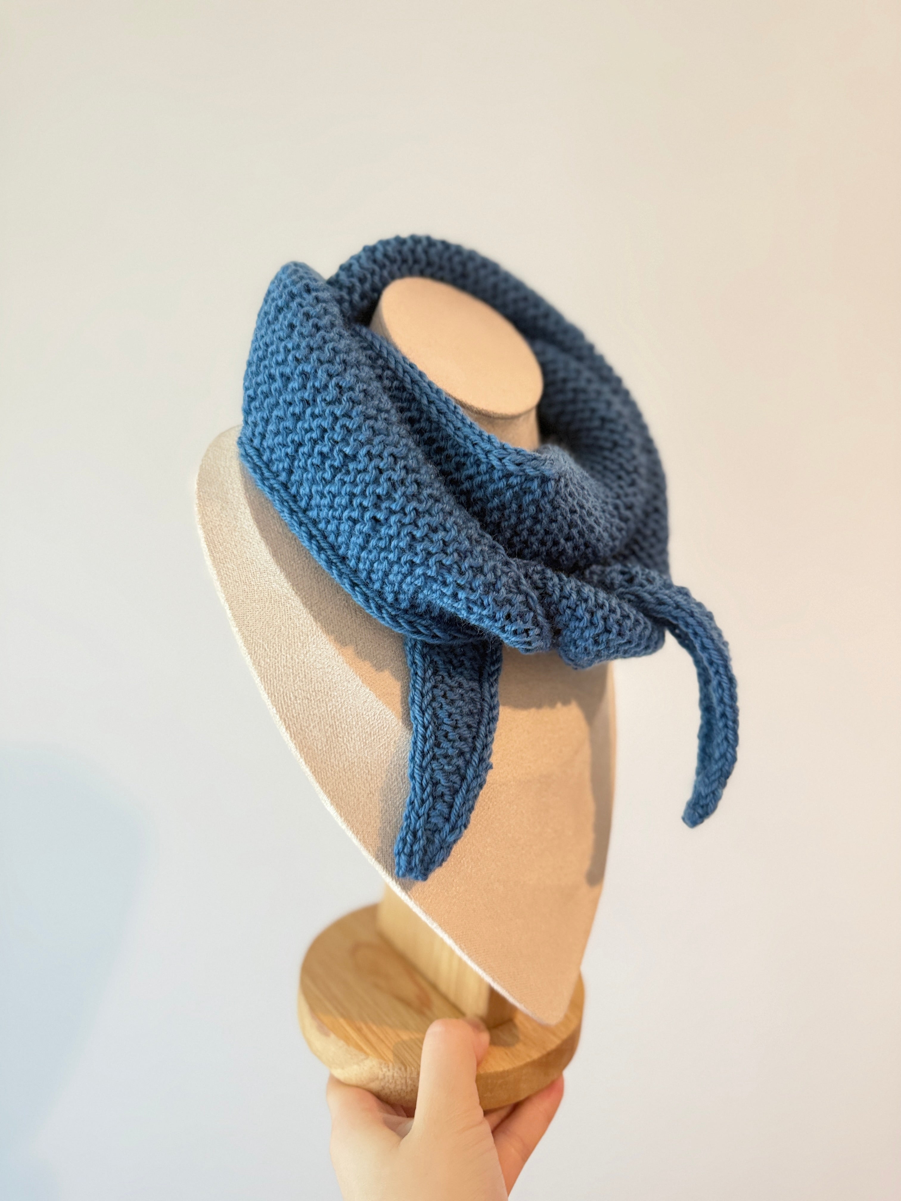 Knit sophie scarf in Haze blue