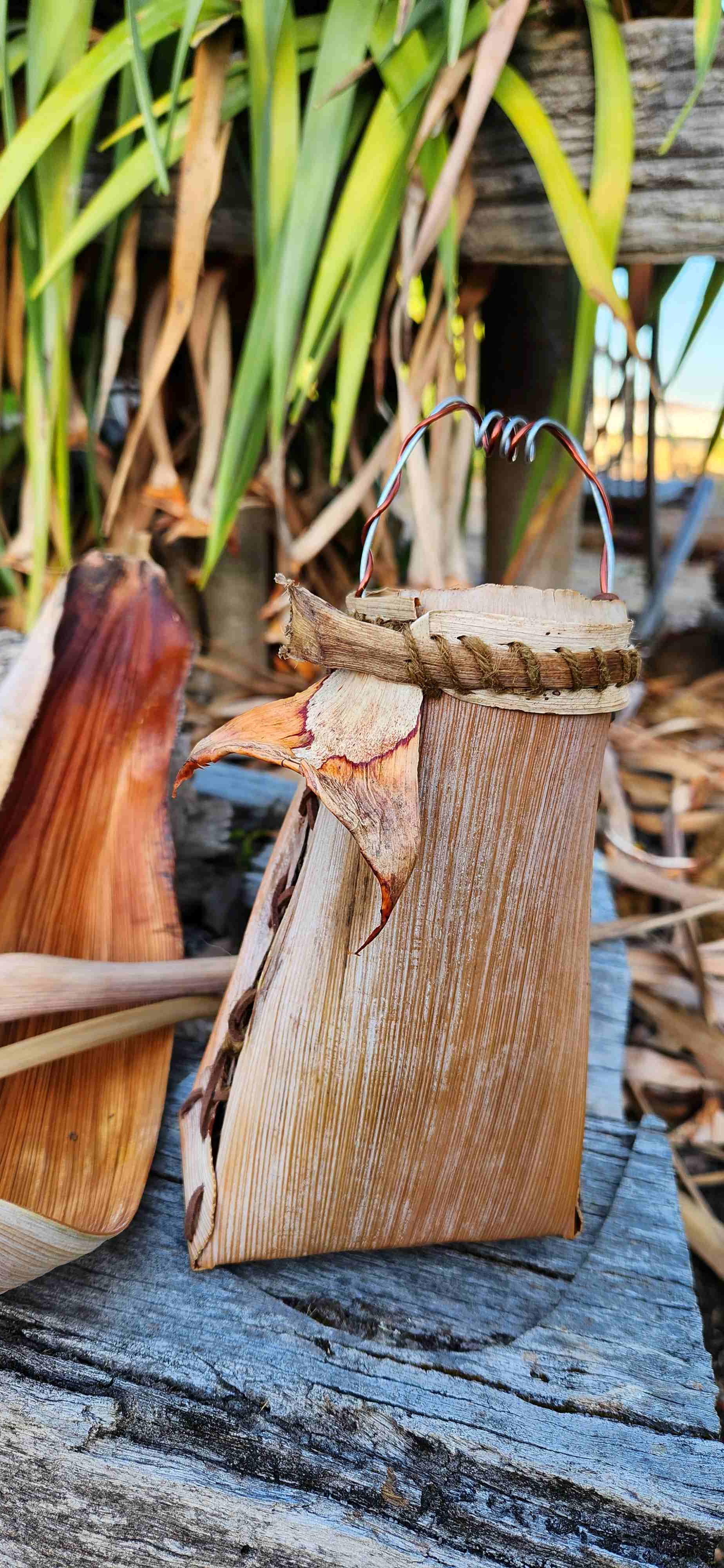 Foraging Pouch