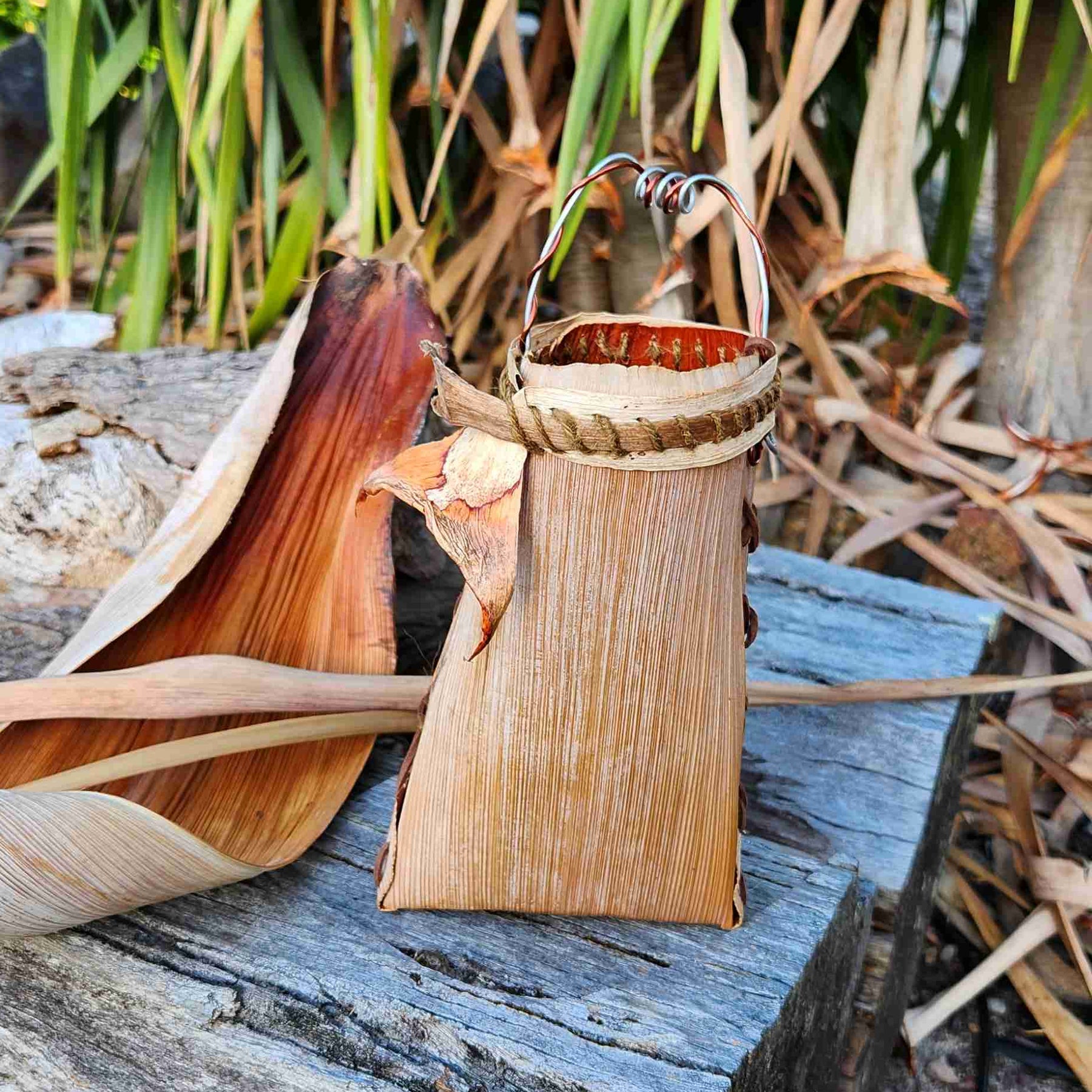 Foraging Pouch