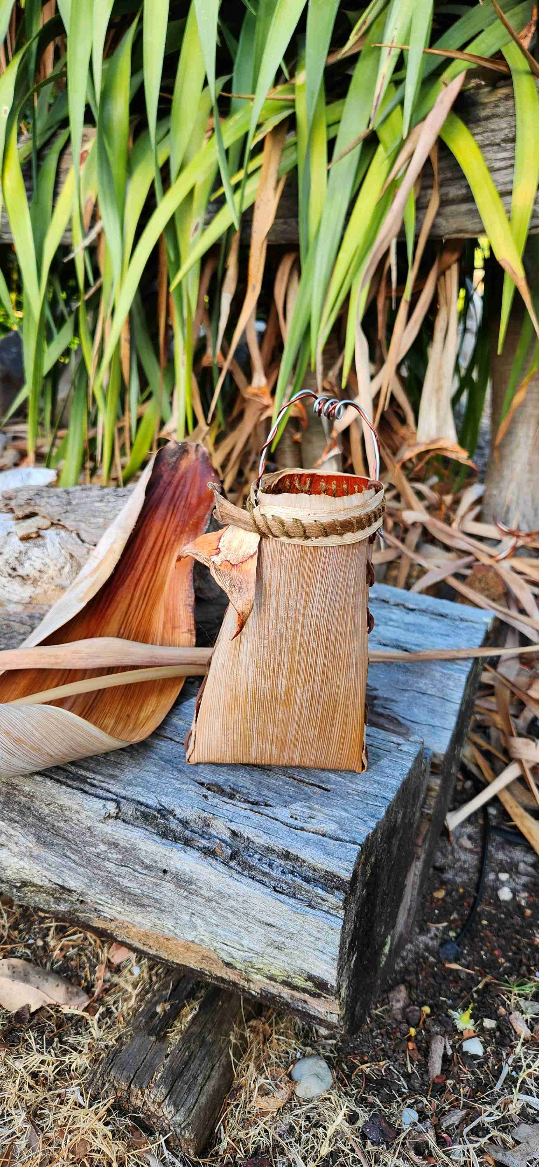 Foraging Pouch