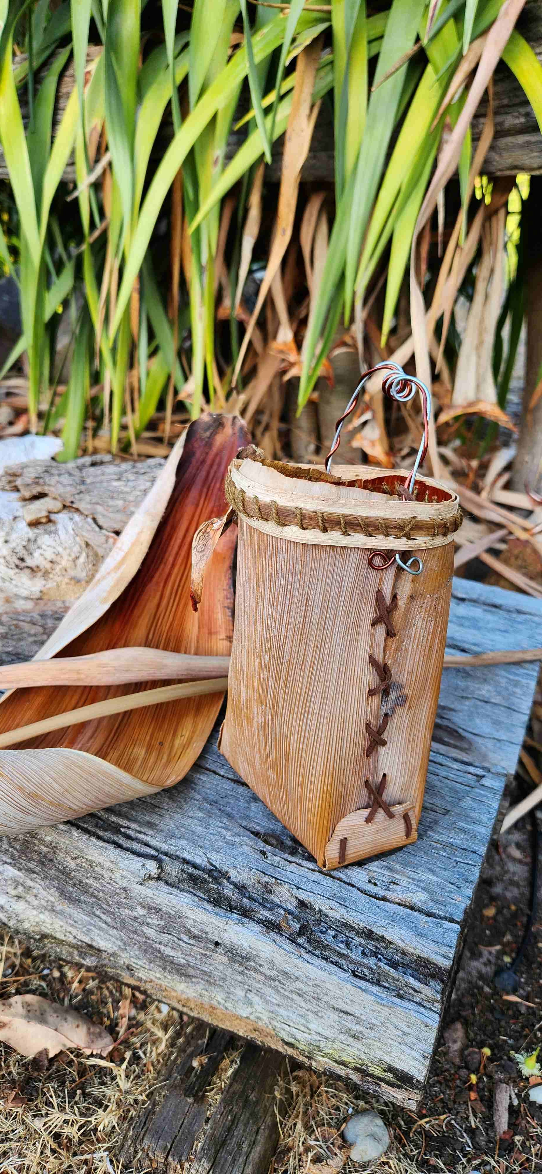 Foraging Pouch