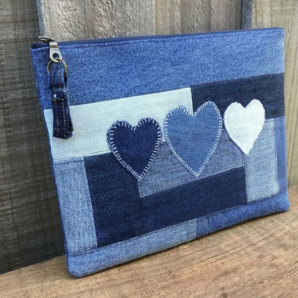 Upcycled_denim_pouch_03c