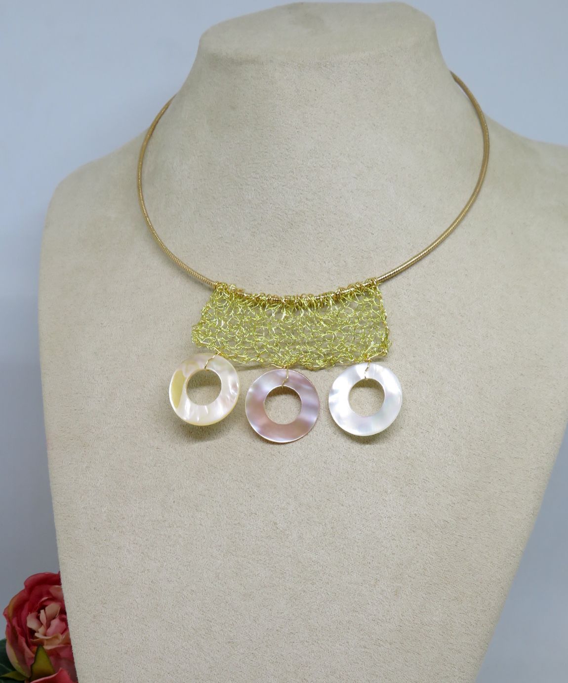 Bespoke Handmade Gold Crochet Wire Trio Shell Pendant Choker Necklace