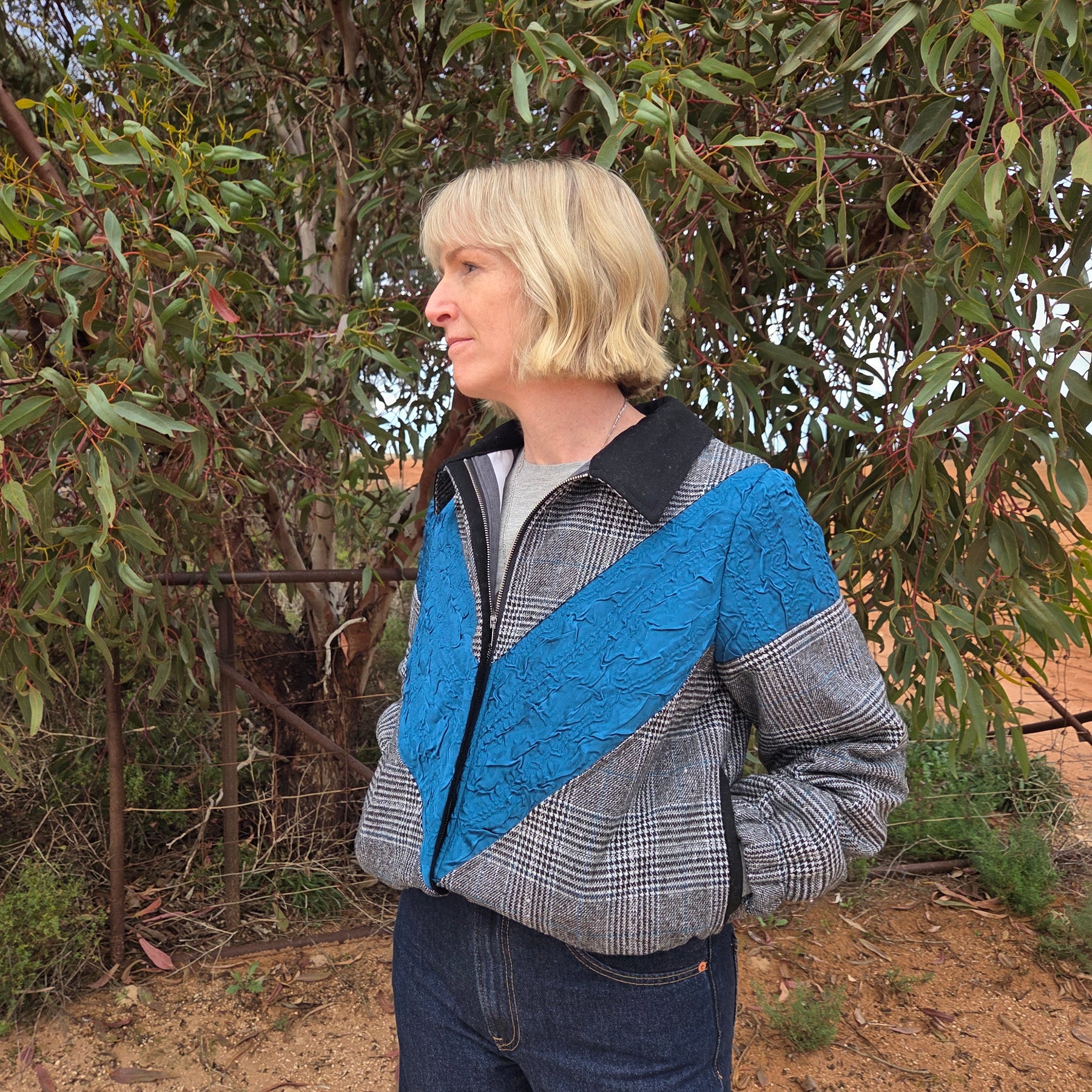 Blue Lagoon - Retro Bomber jacket - S/M