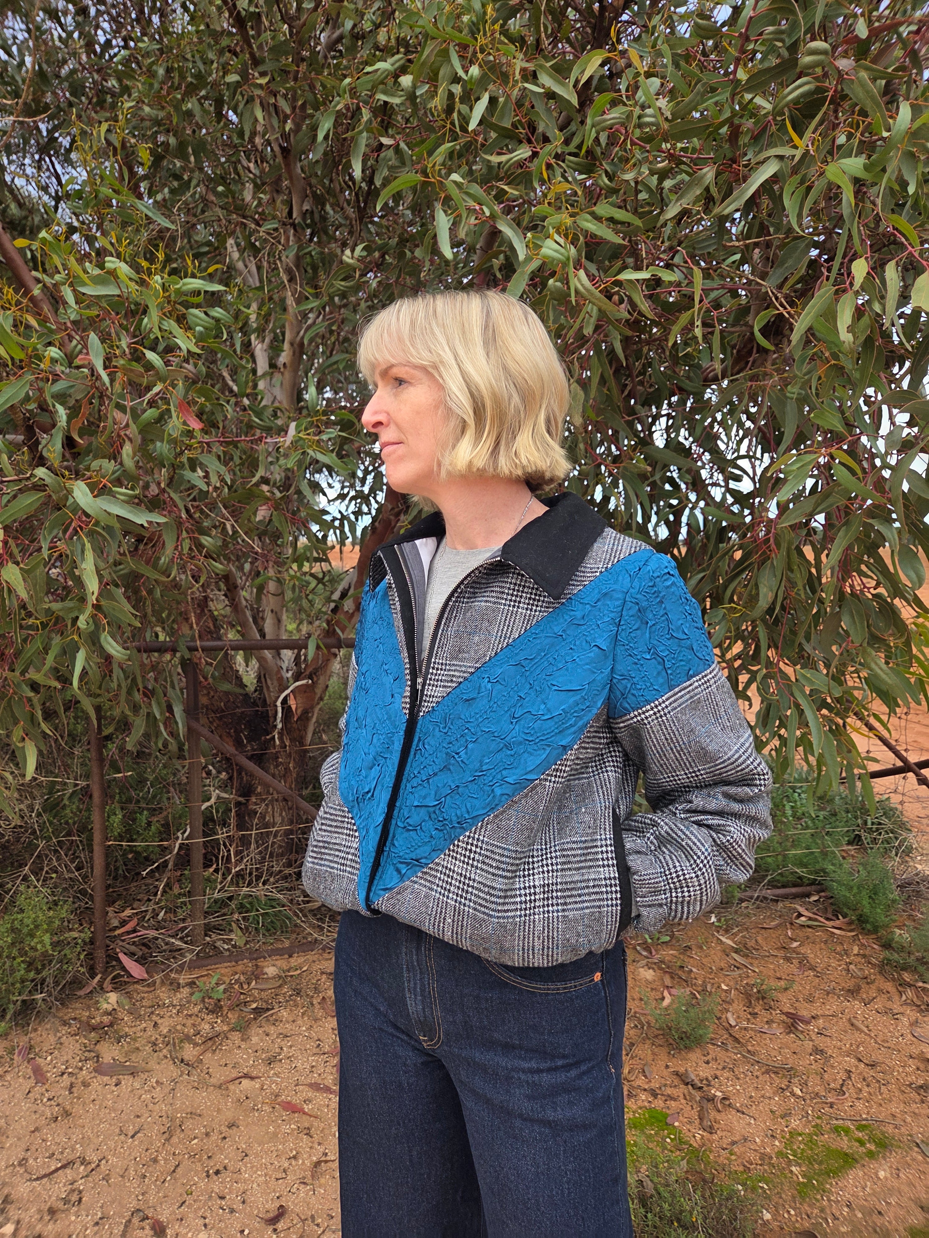 Blue Lagoon - Retro Bomber jacket - S/M