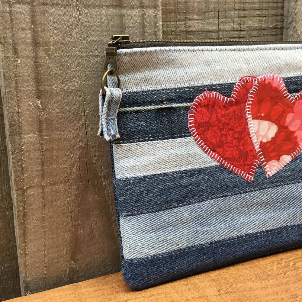 Upcycled_denim_purse_45c