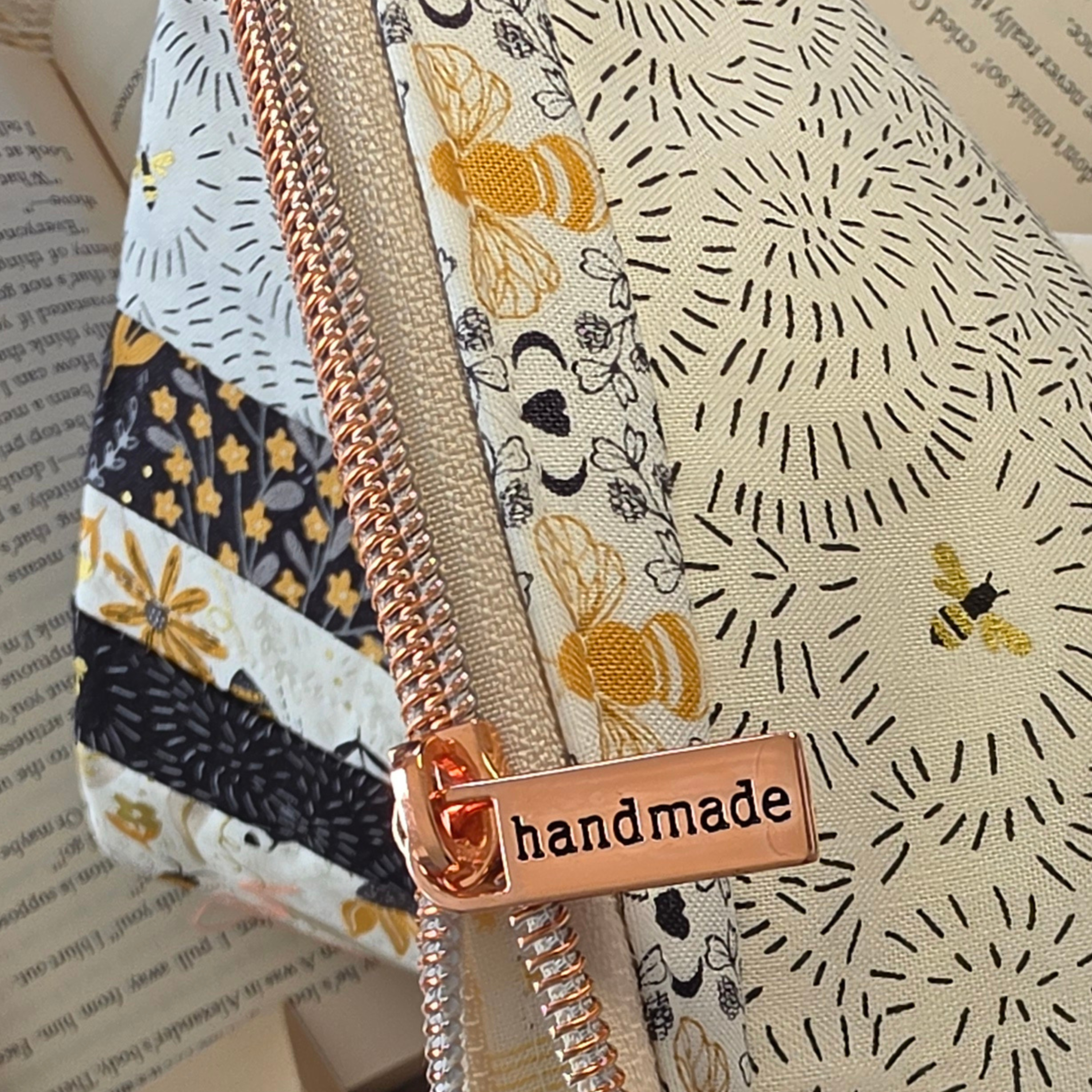 Bee designs - book or 11" tablet sleeve, handmade