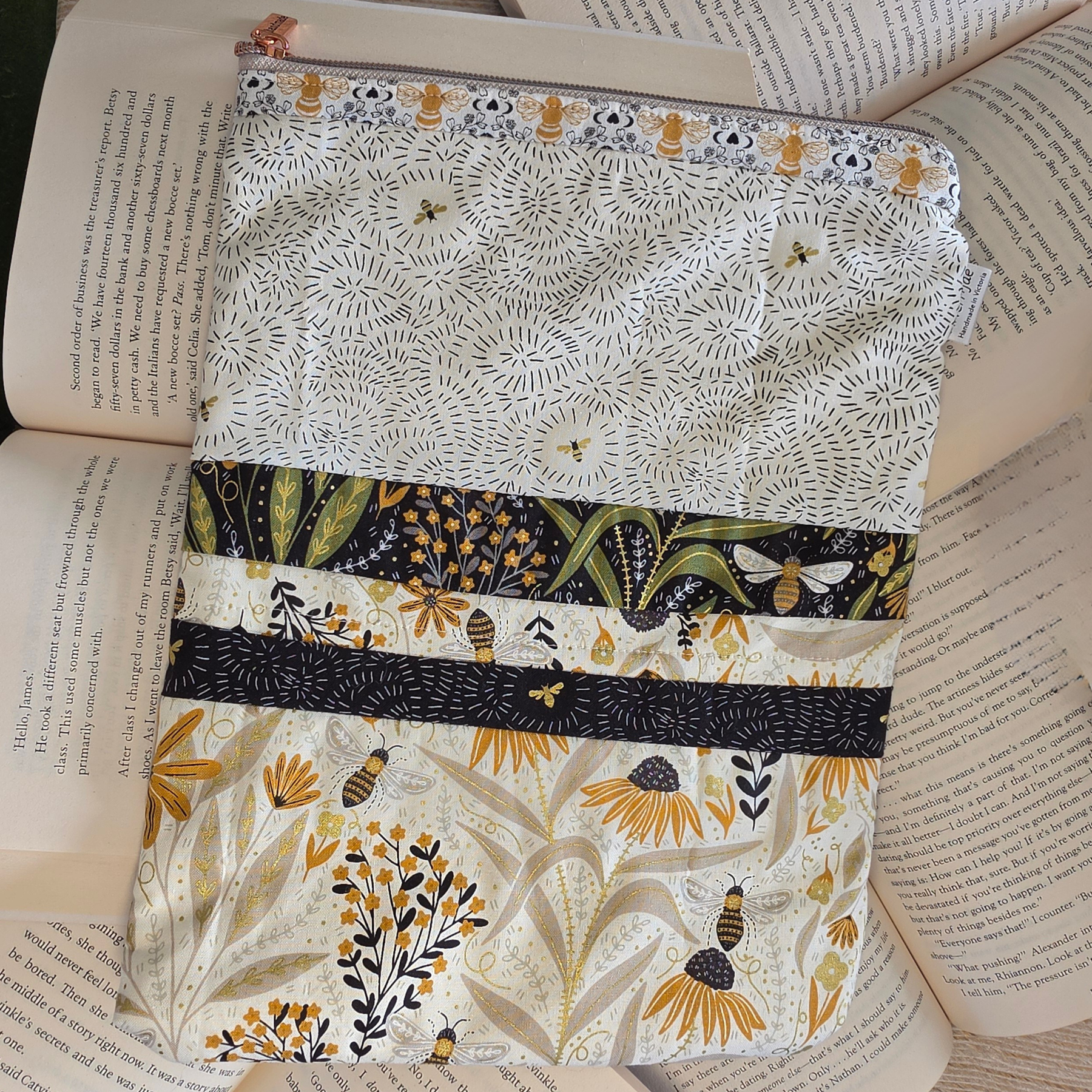 Bee designs - book or 11" tablet sleeve, handmade