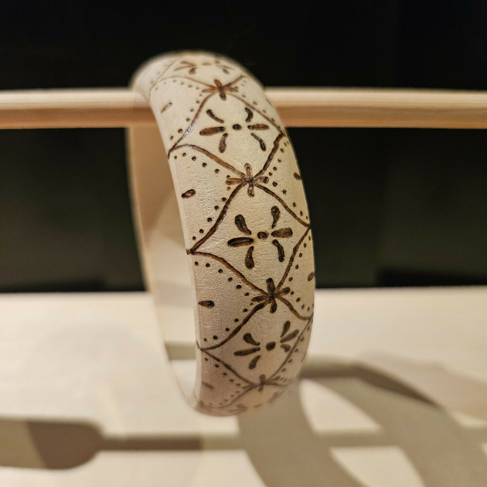 wooden bangle - moroccan