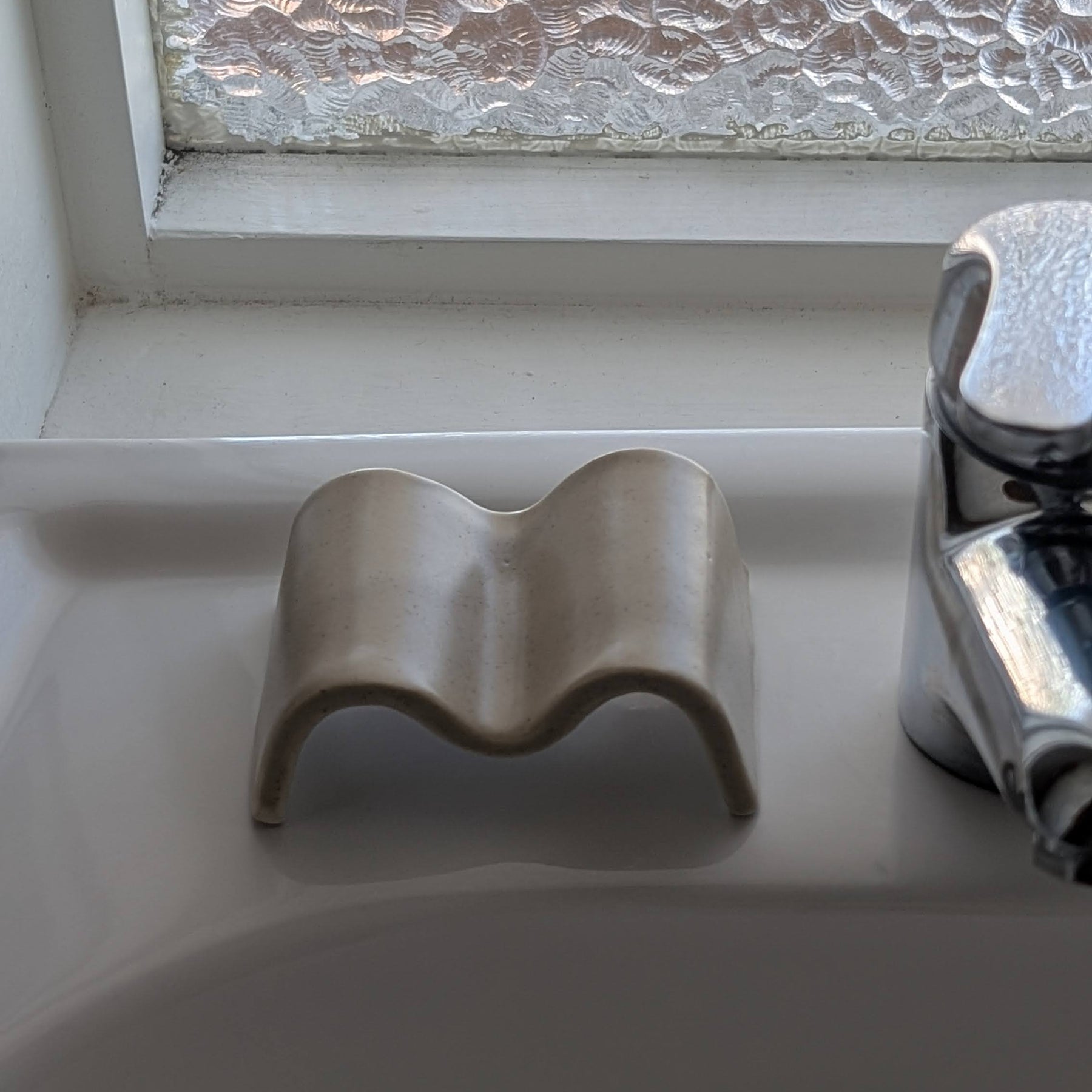 Menstrual Cup Drying Rack - Matte Beige Speckled - Handmade Ceramic