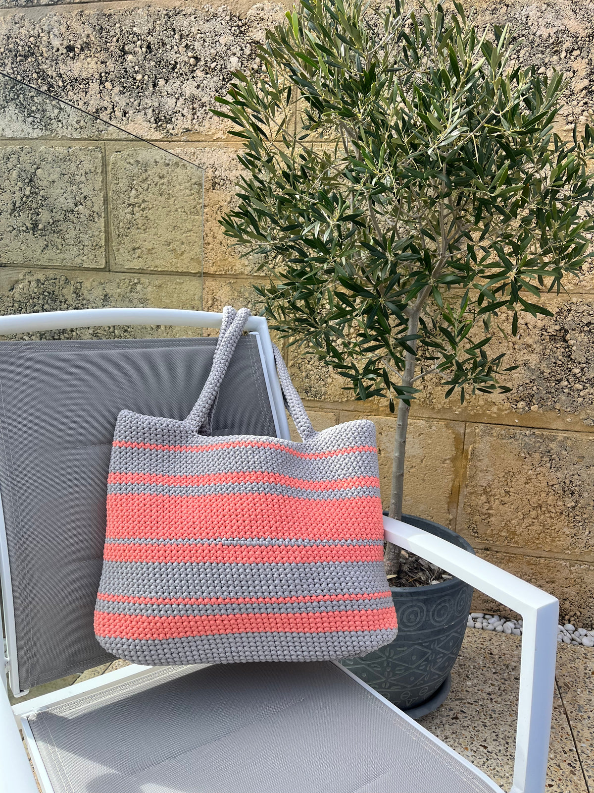 The Everyday Crochet Tote Bag - Peach Sorbet