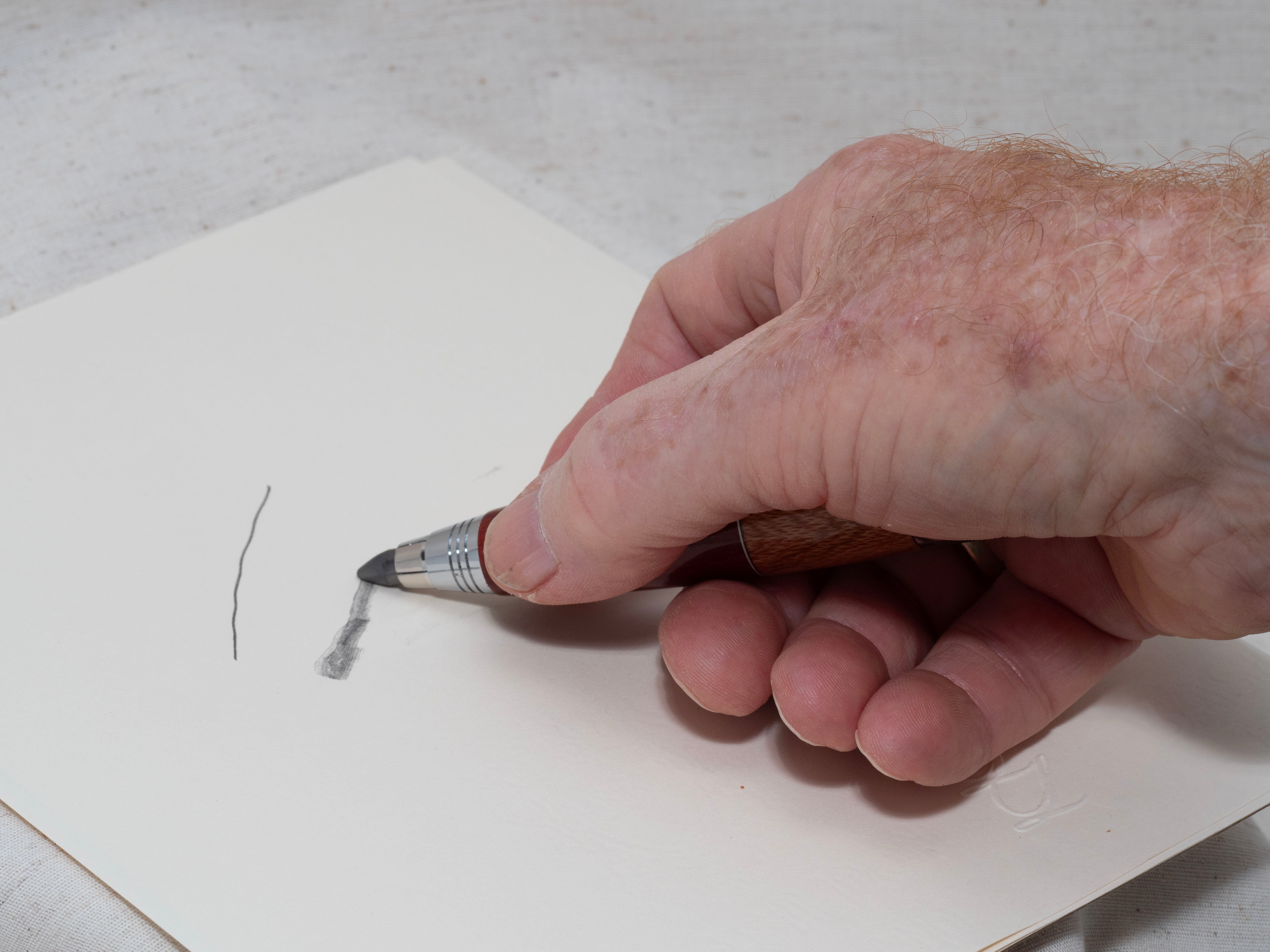 Sketch pencil lead holder