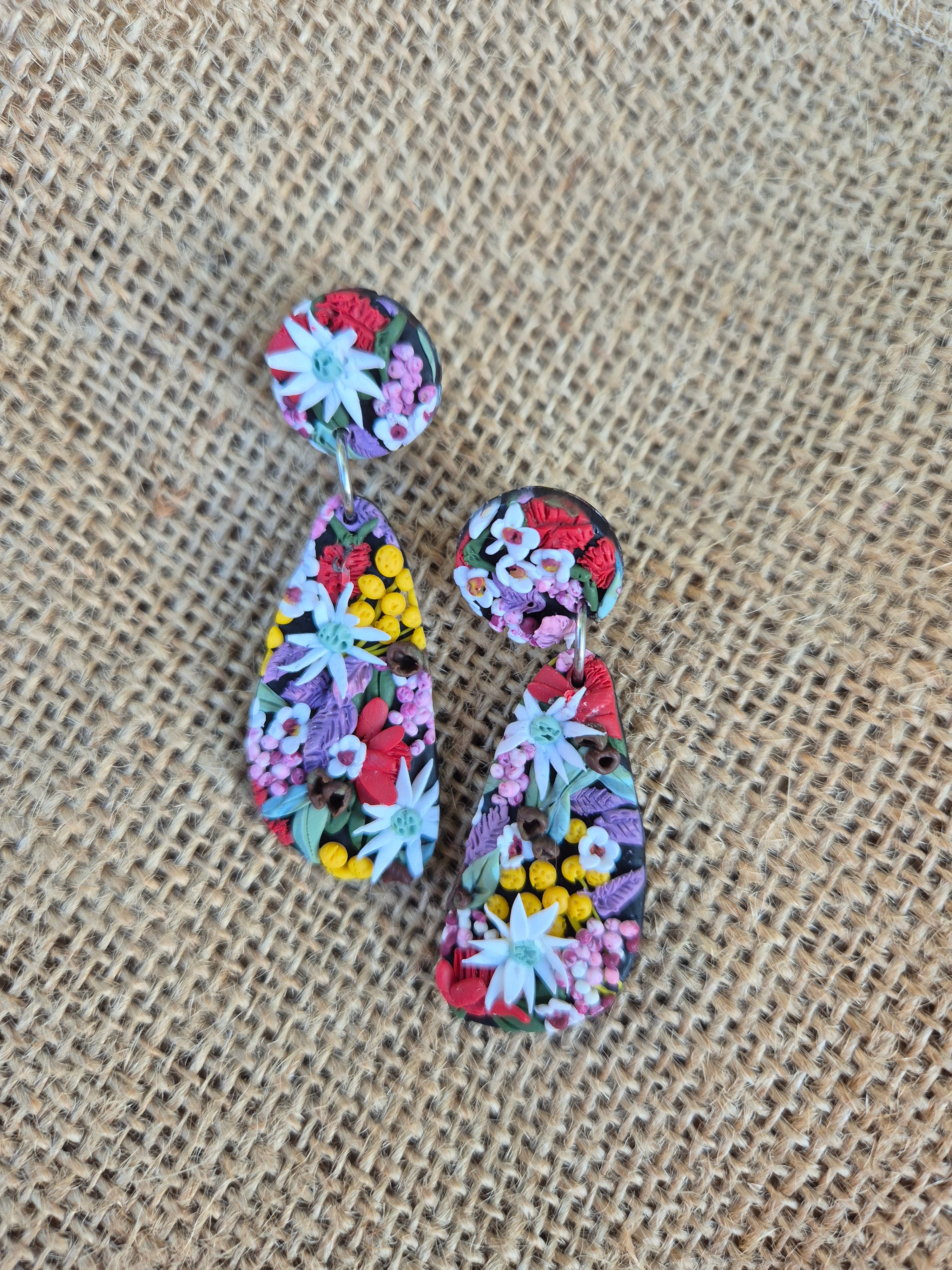Aussie Flora Dangle Earrings