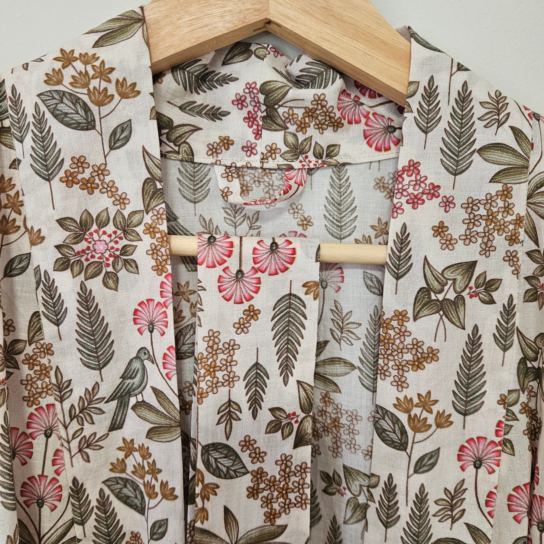 100% Cotton lightweight Dressing Gown in Spring Flower