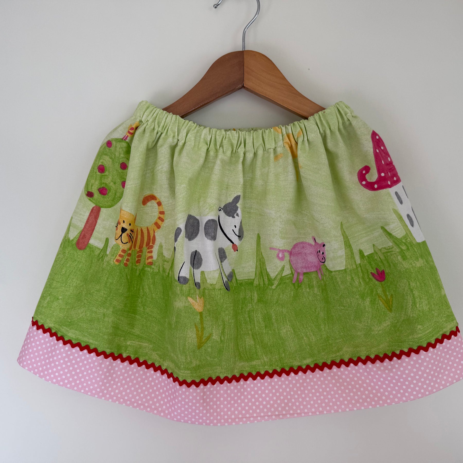 Girls farmyard  skirt ,size 4
