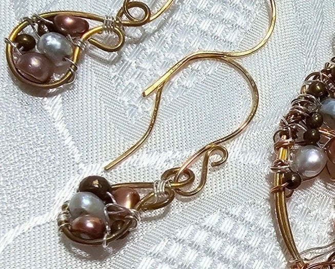 Wirework Tree of Life with Pearly Beads and matching Earrings FREE POST