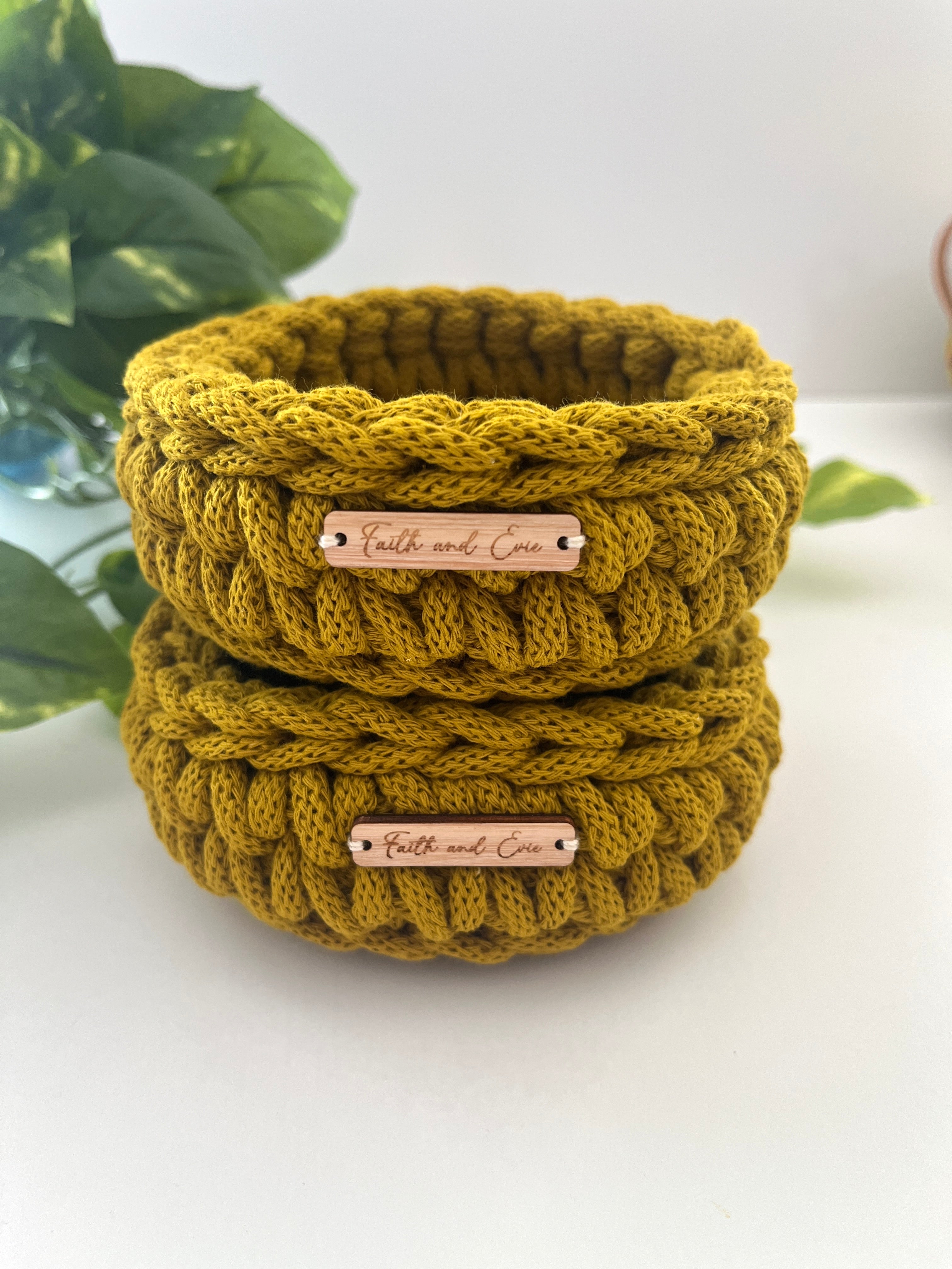 Mini crochet basket - colour Spicy Yellow
