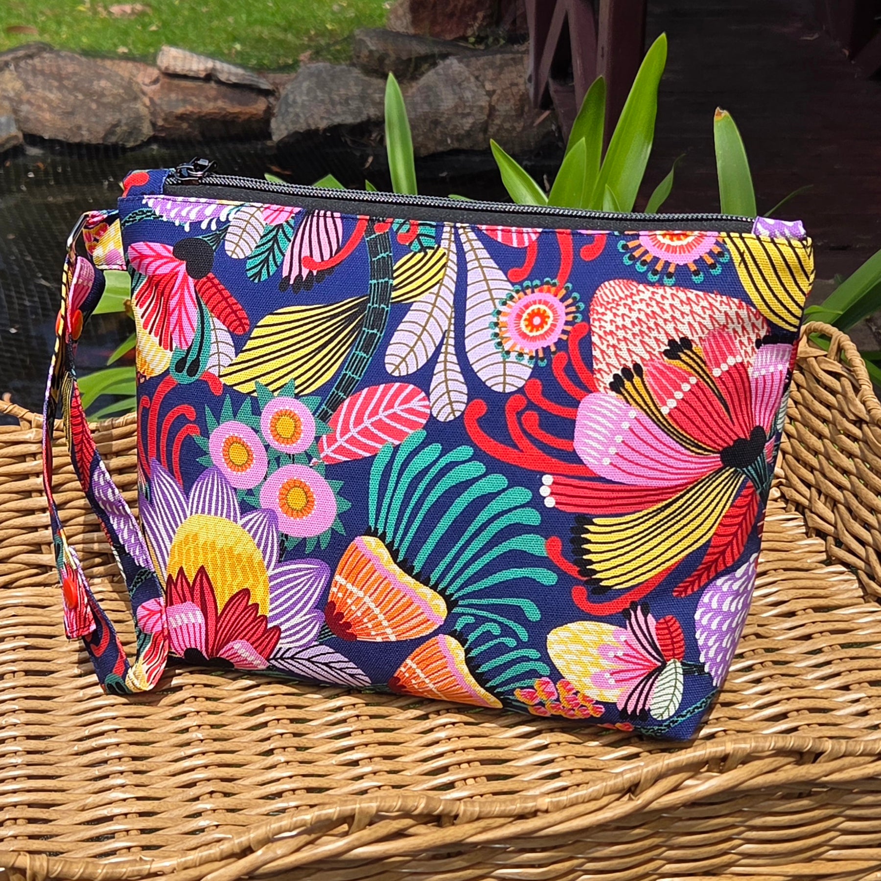 Jumbo Pouch, Colourful floral fabric
