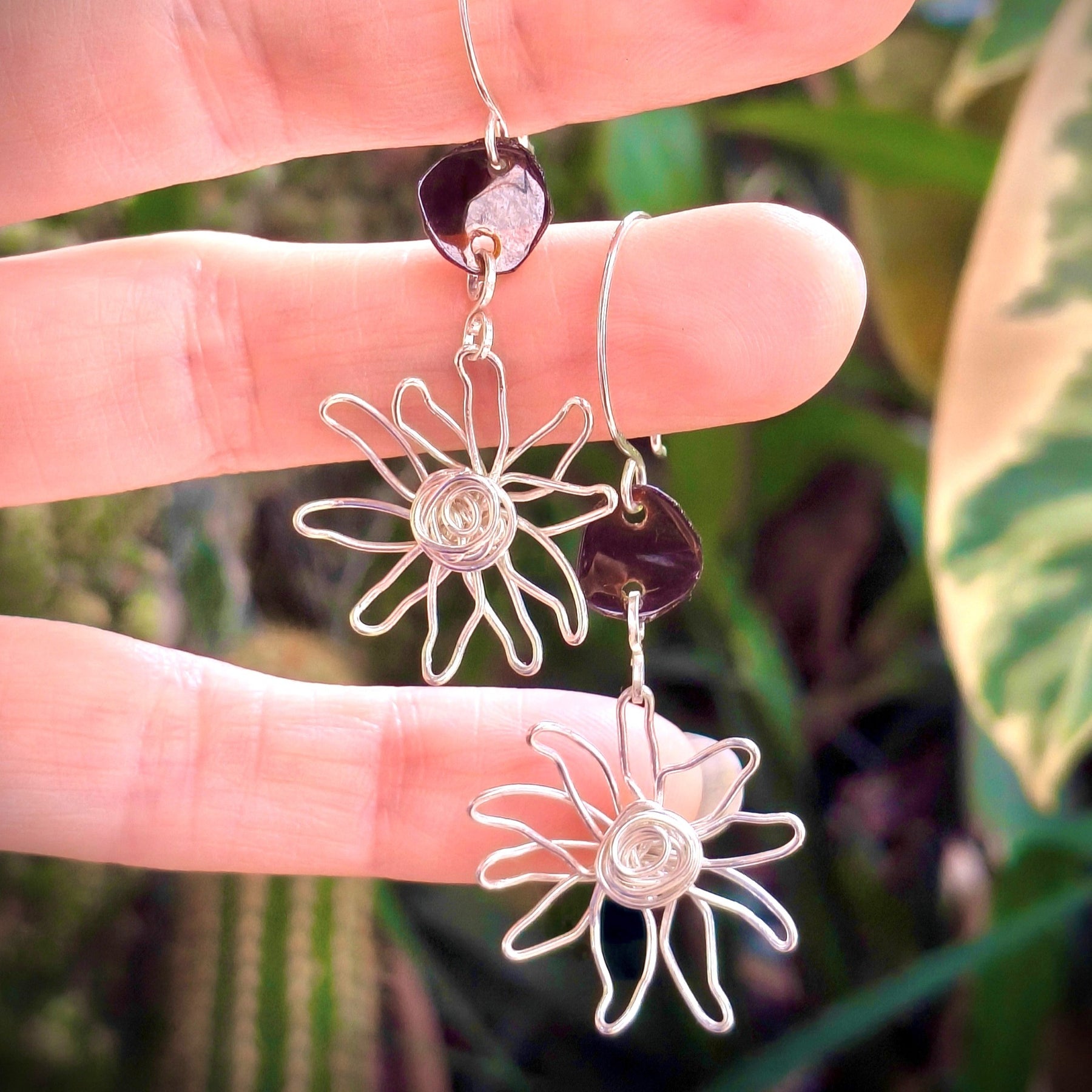 Daisy If I Do | sterling silver flower earrings