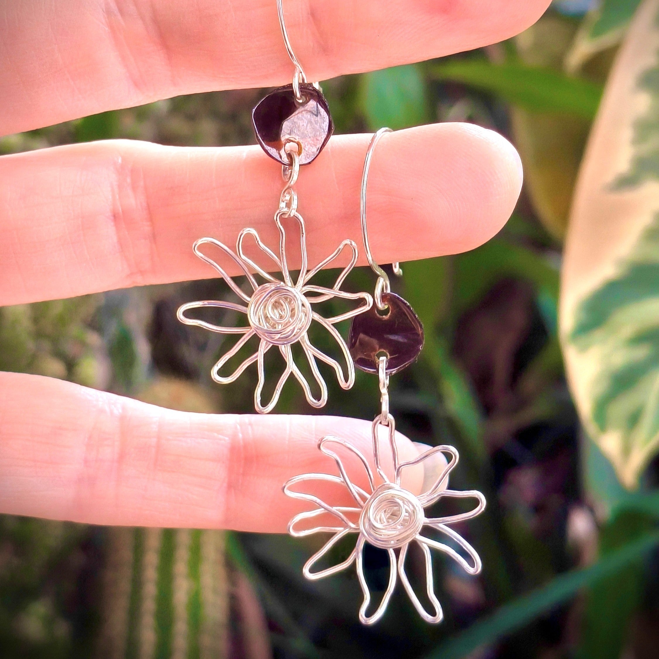 Daisy If I Do | sterling silver flower earrings