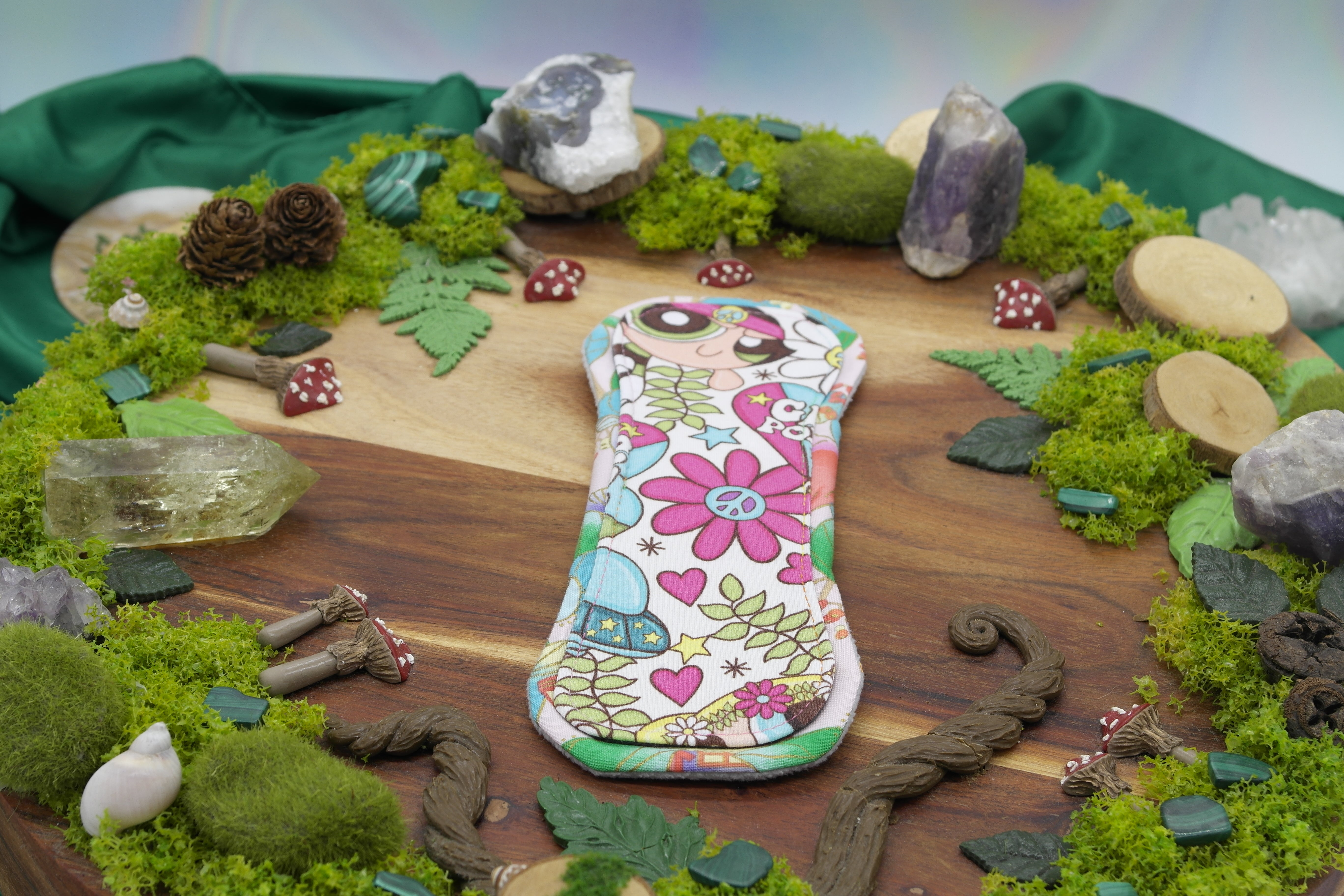 Eco-friendly reusable cloth pad 8