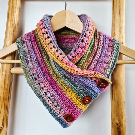 Ladies Neck warmer | Cowl | Scarf | Rainbow | Adult | Vintage | Crochet | Buttoned