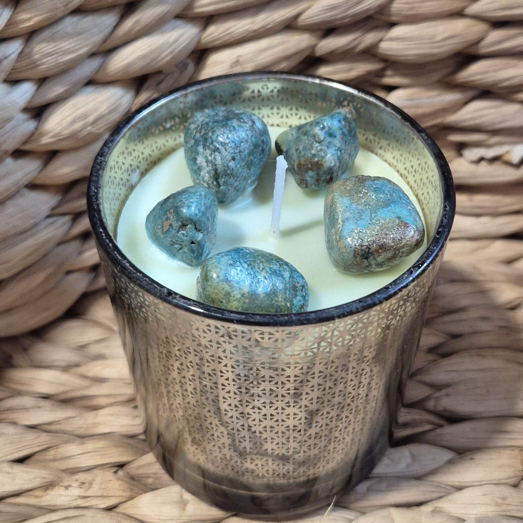 Glass geometric pattern sandalwood candle with turquoise stones