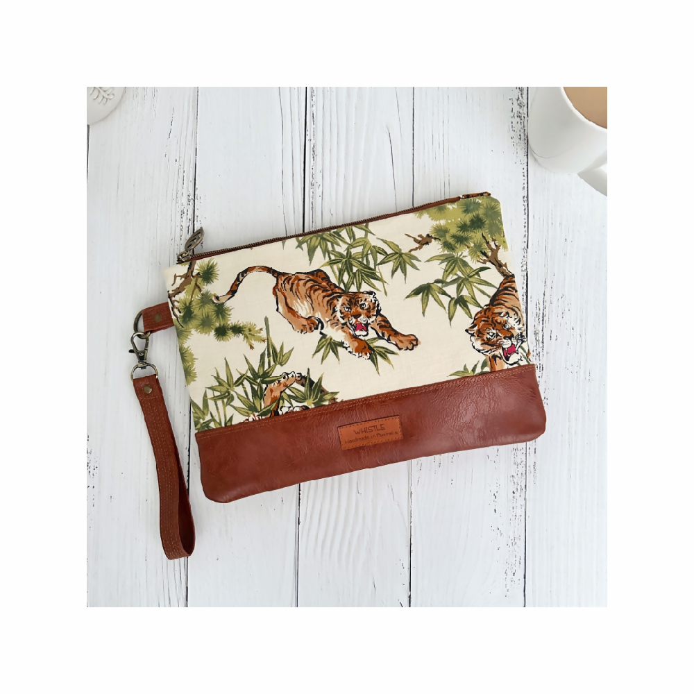 Large Clutch with Wrist Strap - Tiger on Cream