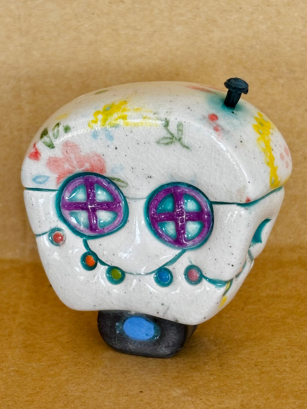 Small Retro Collectable Ceramic Caravan 10