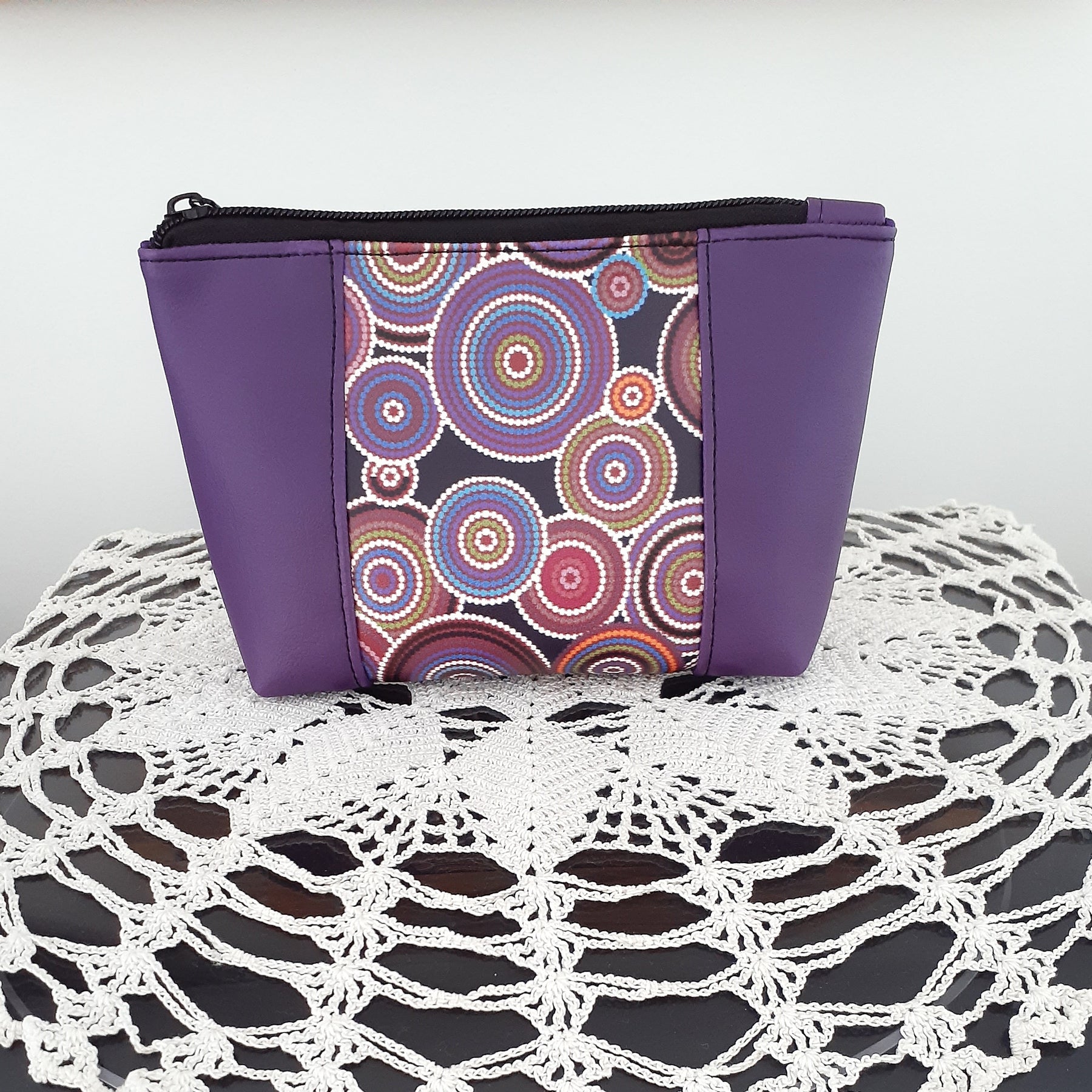 Rings of Circles - Wedge Shaped Zippered Pouch