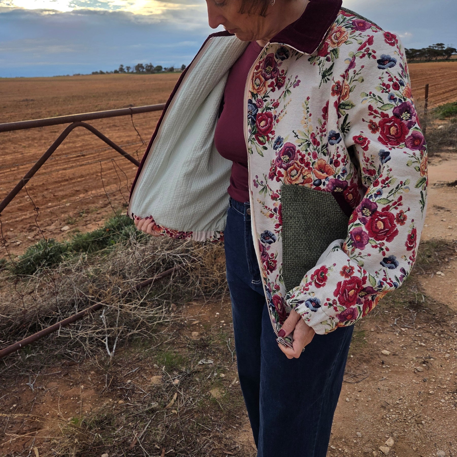 Mid Winter Floral - Retro Bomber jacket - L/XL