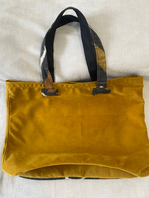 Amber Velvet/Geometric Yoga Bag