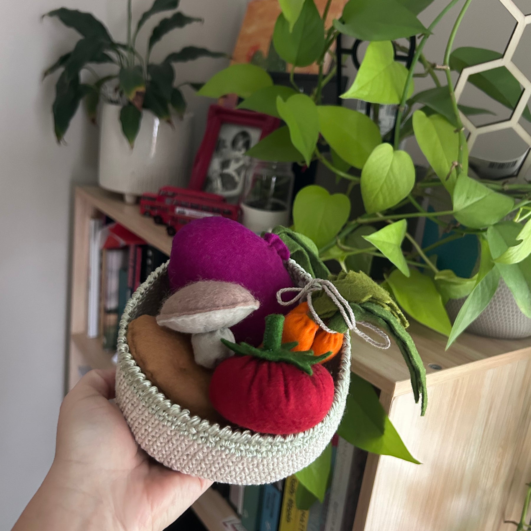 Veggies in a crochet basket, beetroot, felt play food, toddler gift value pack
