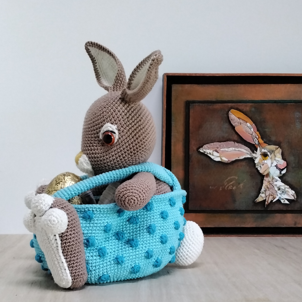 Blue-Easter-Bunny-Basket-left-Australian-made-watch-the-birdy-crochet