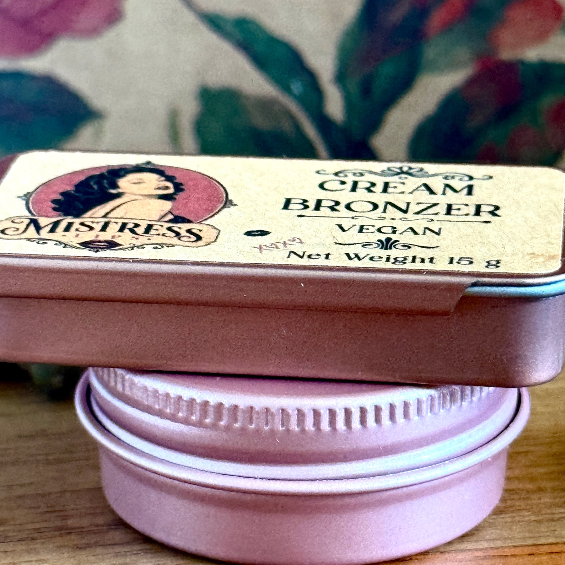 Highlighting Shimmer Cream Face & Body Bronzer - Artisan Handmade Vegan Makeup - Eco Friendly