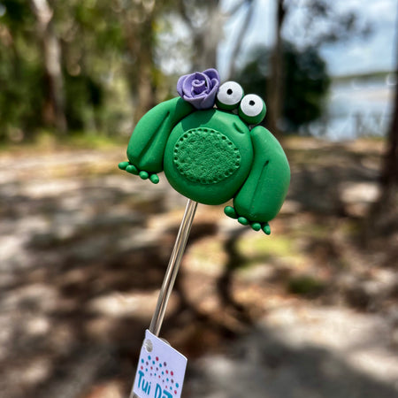 Plant Pals - Freya the Frog