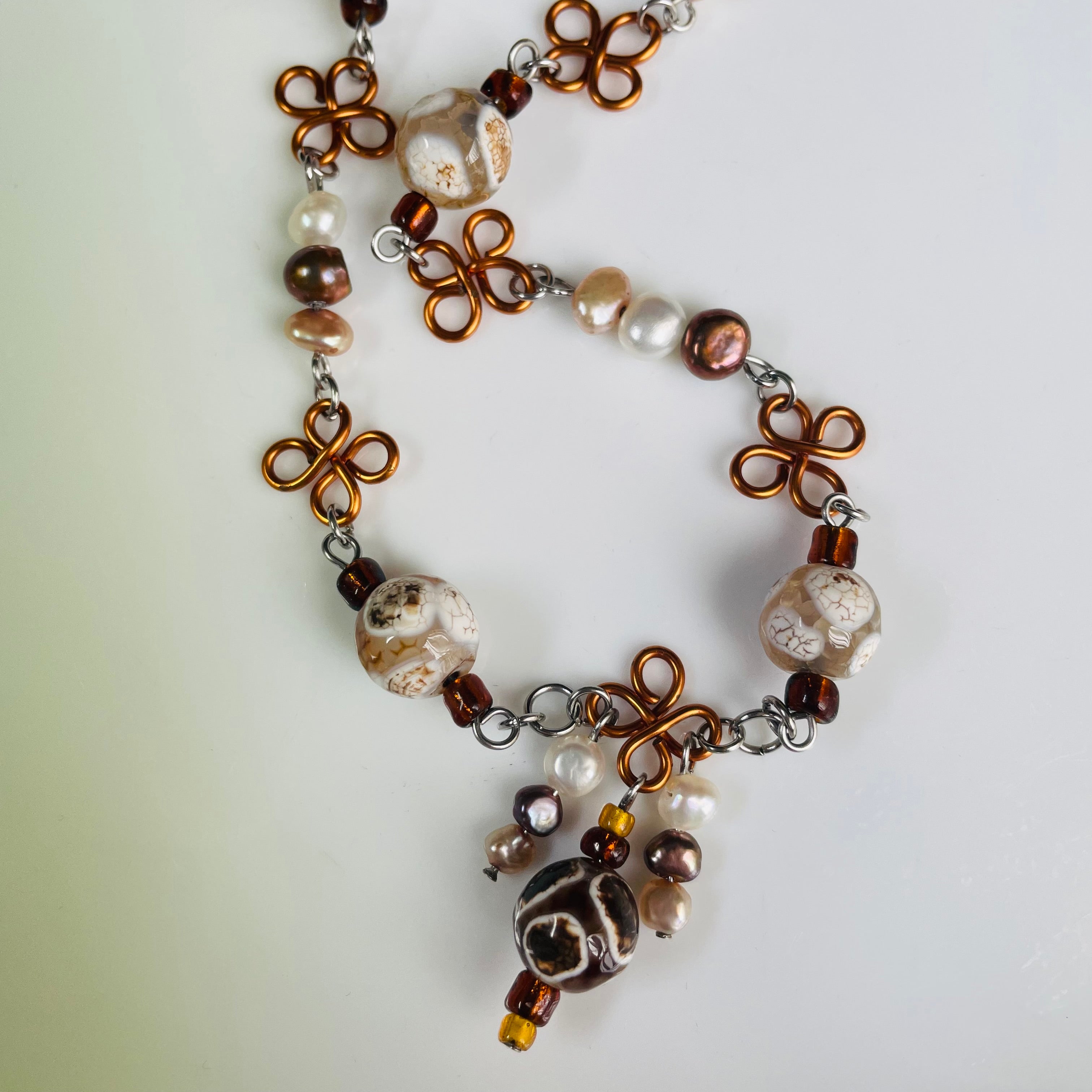 Freshwater Pearls and Spotted Marble Agate Daisy Wire Necklace