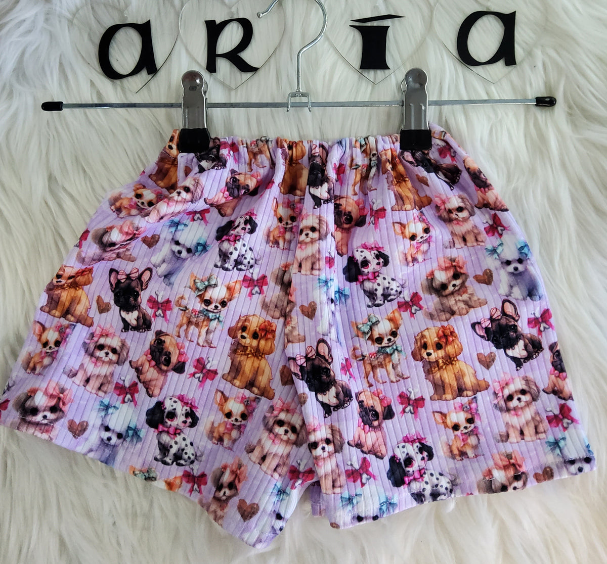 'Puppy Love' Simple Shorts Size 2