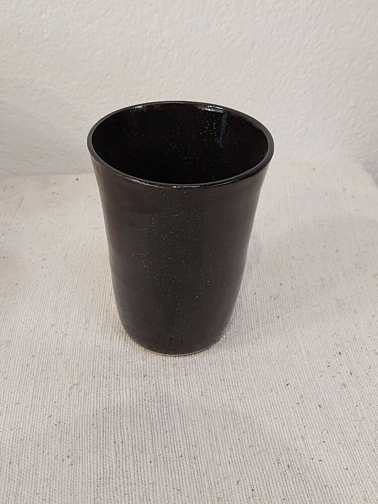 Large handless mug, black