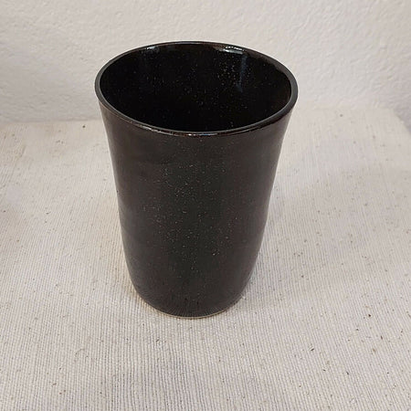 Large handless mug, black