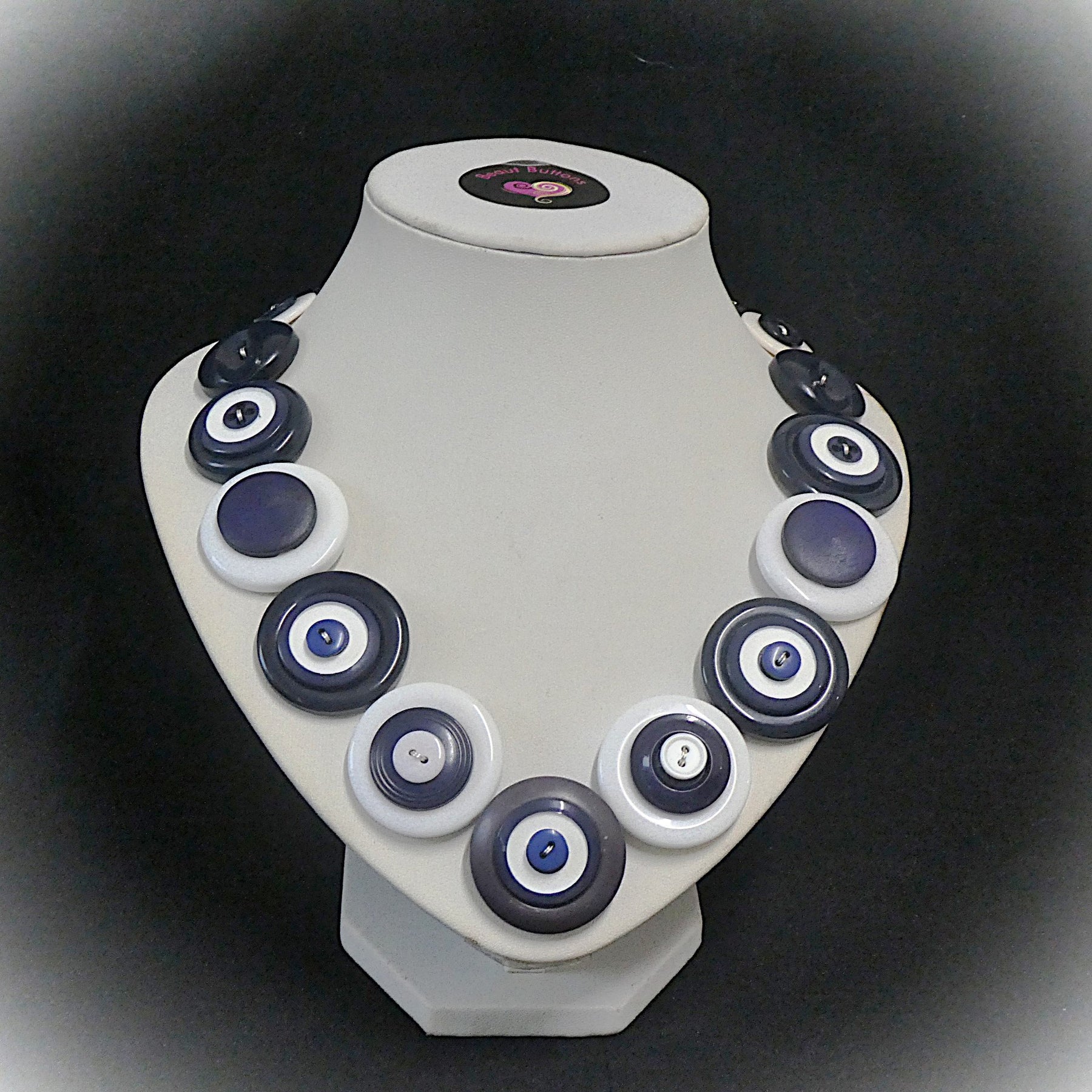 Button necklace - In the Navy