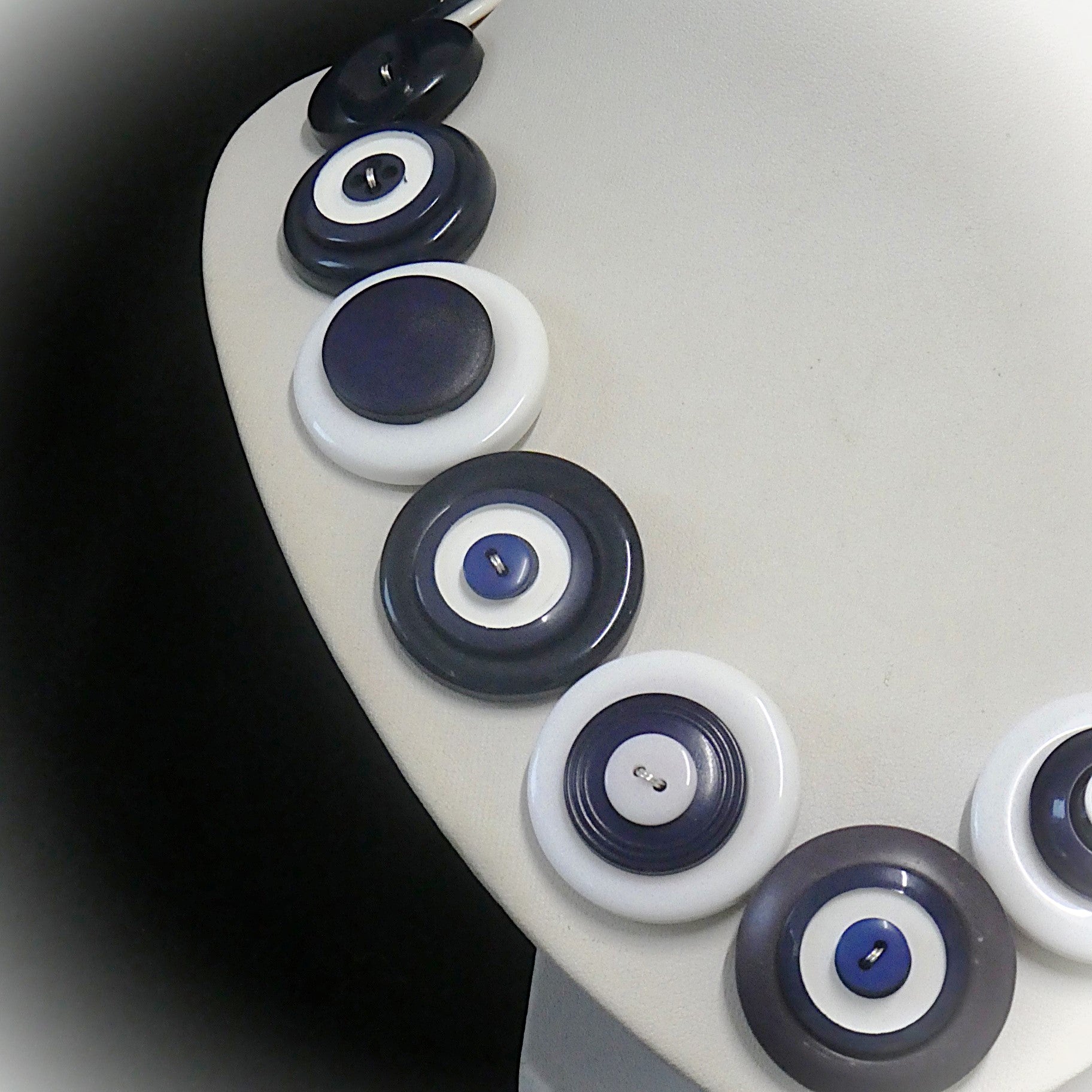 Button necklace - In the Navy