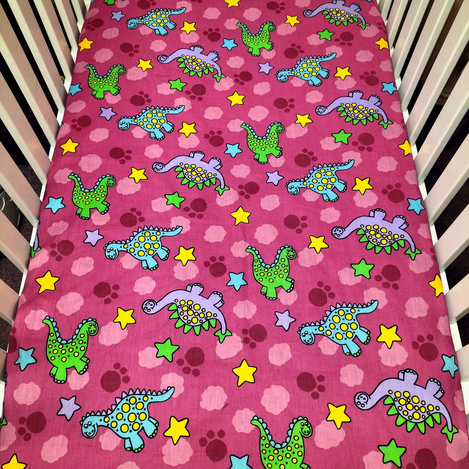 FITTED COT SHEETS - PINK DINOSAURS