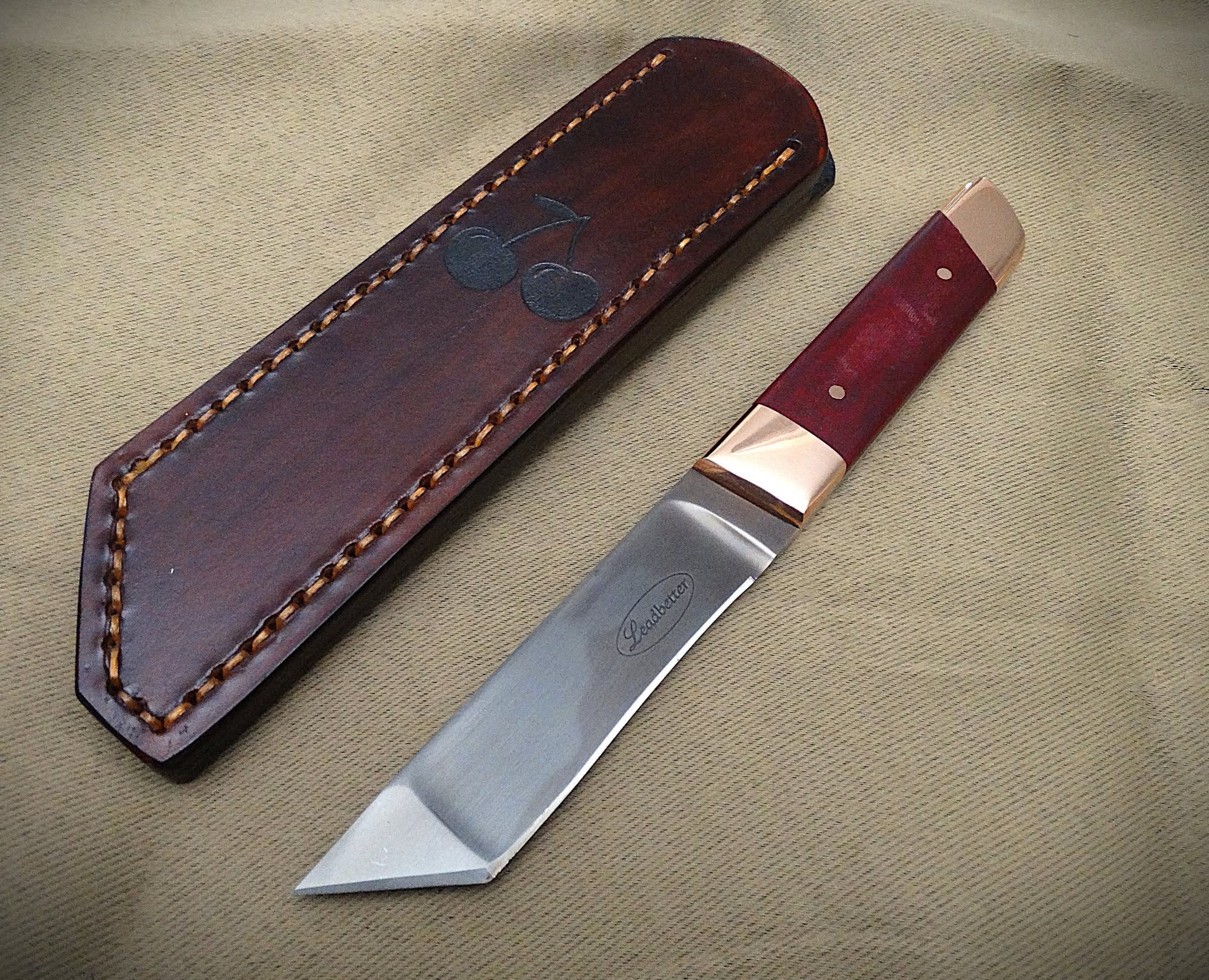 Tanto fixed blade knife art leather wood