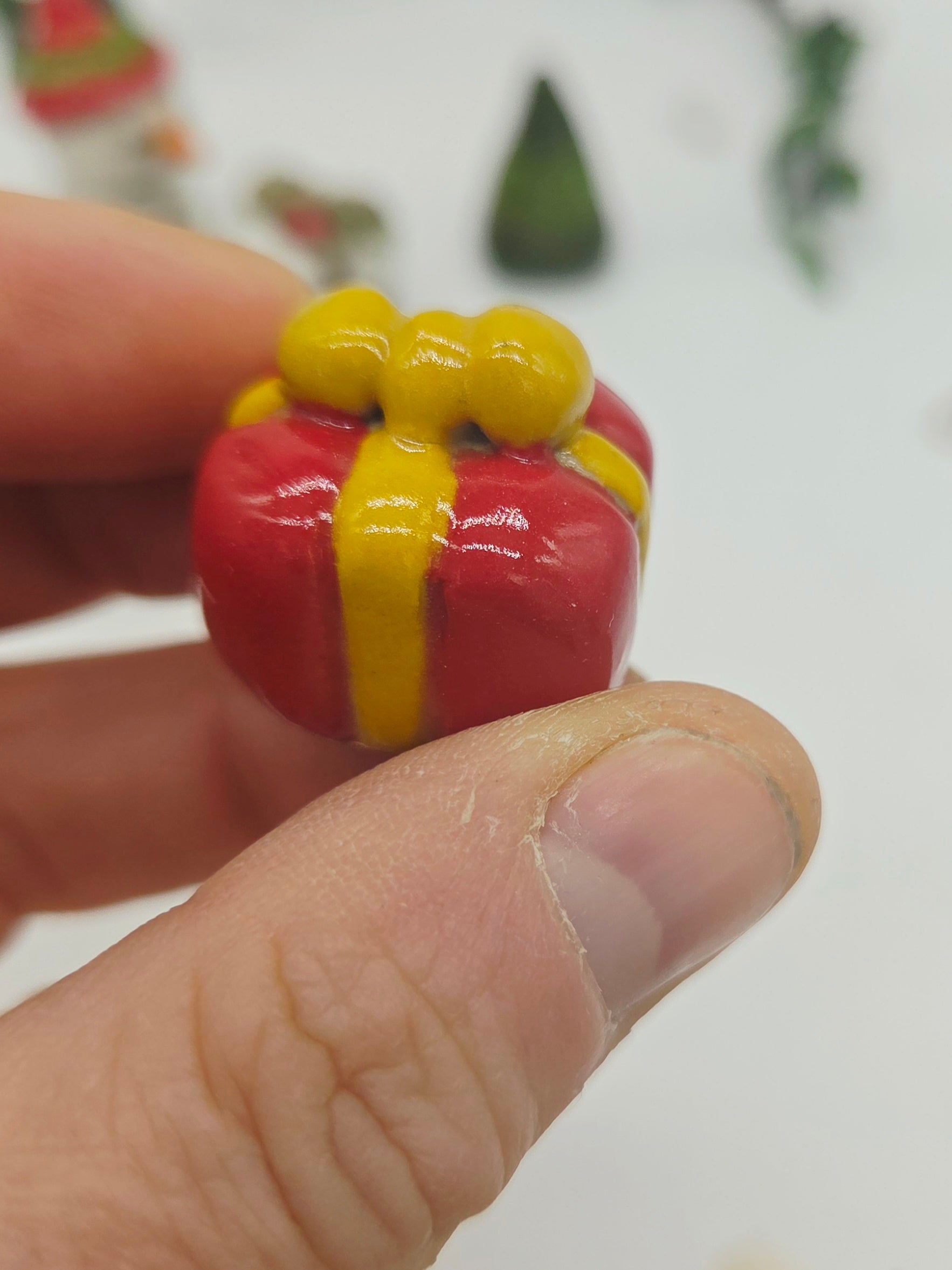 Christmas Tiny Ceramics Set