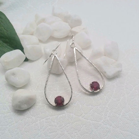 Sterling Silver earring with 6 mm cubic zirconia
