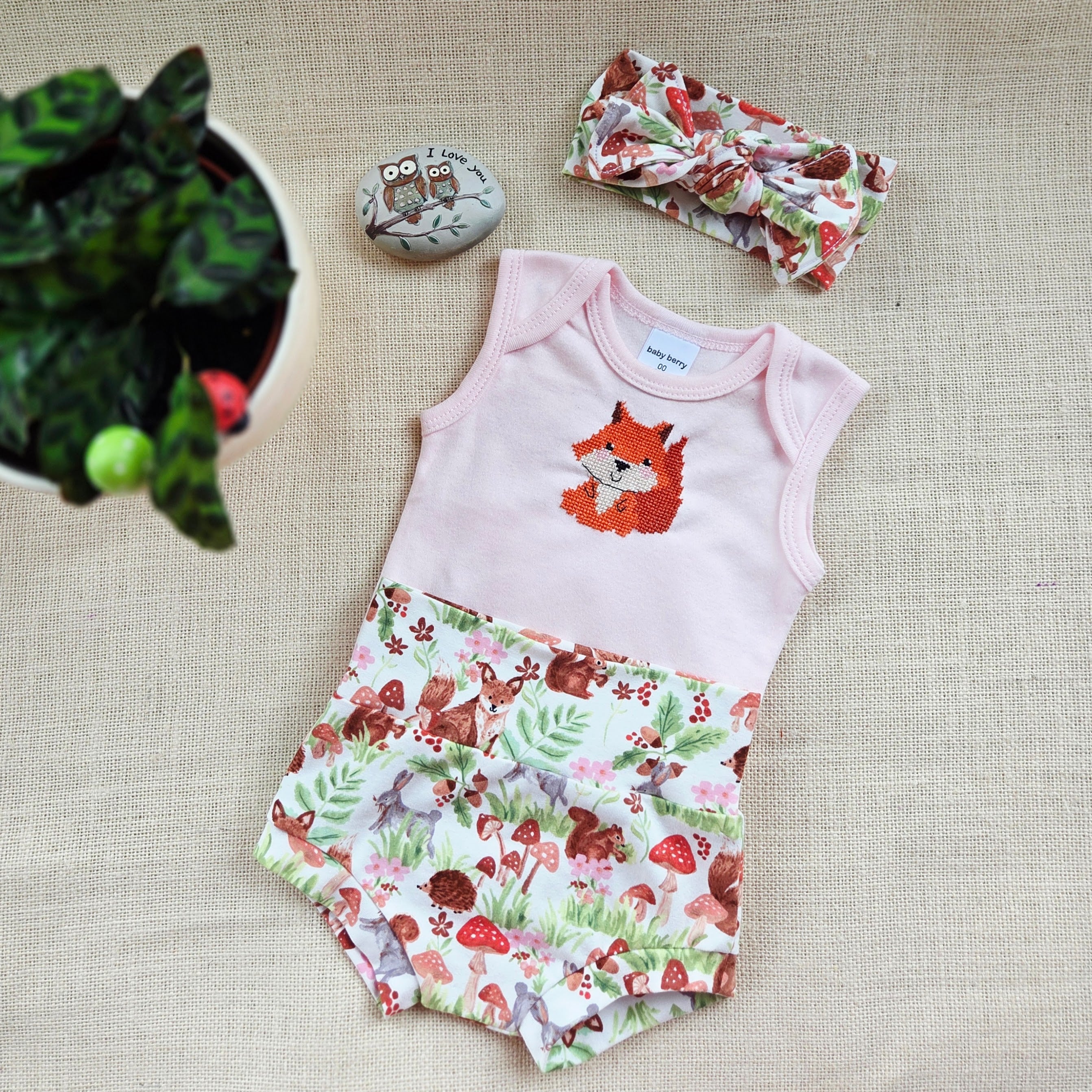 "Woodland Friends" Onesie, Bummies & Head Bow - Size 3-6 Months