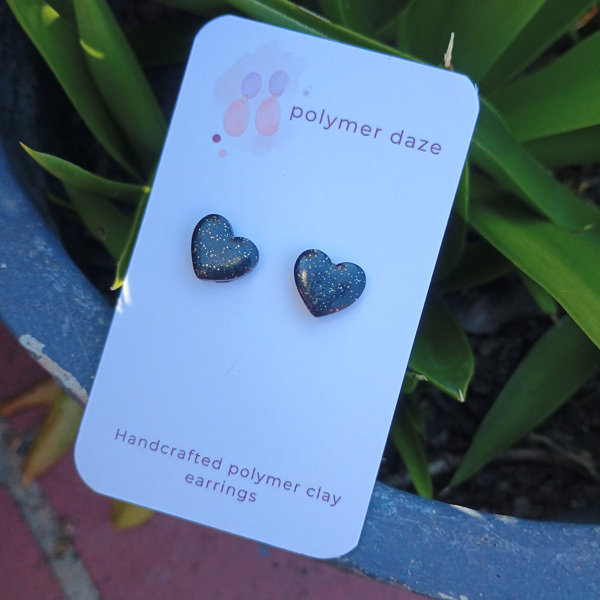 Black Glitter heart stud earrings