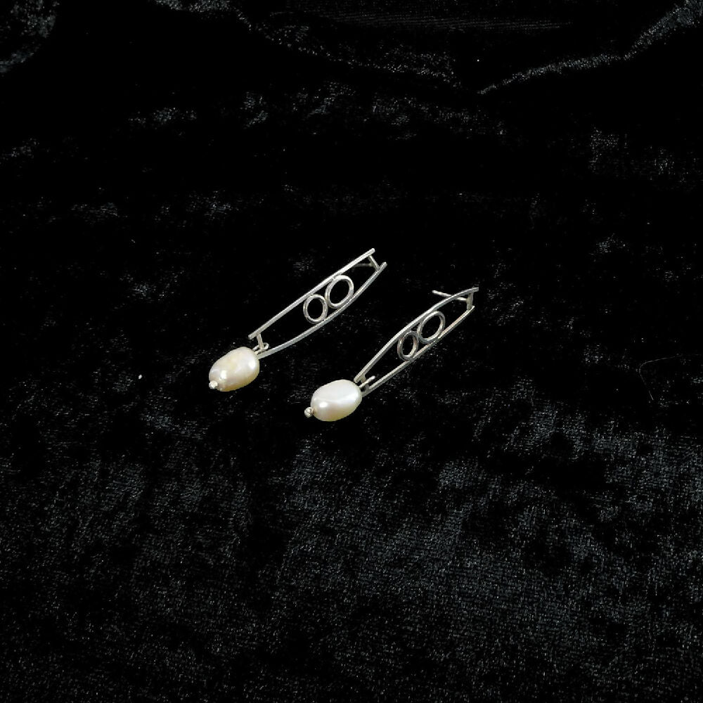 Sterling silver earrings showcase M002