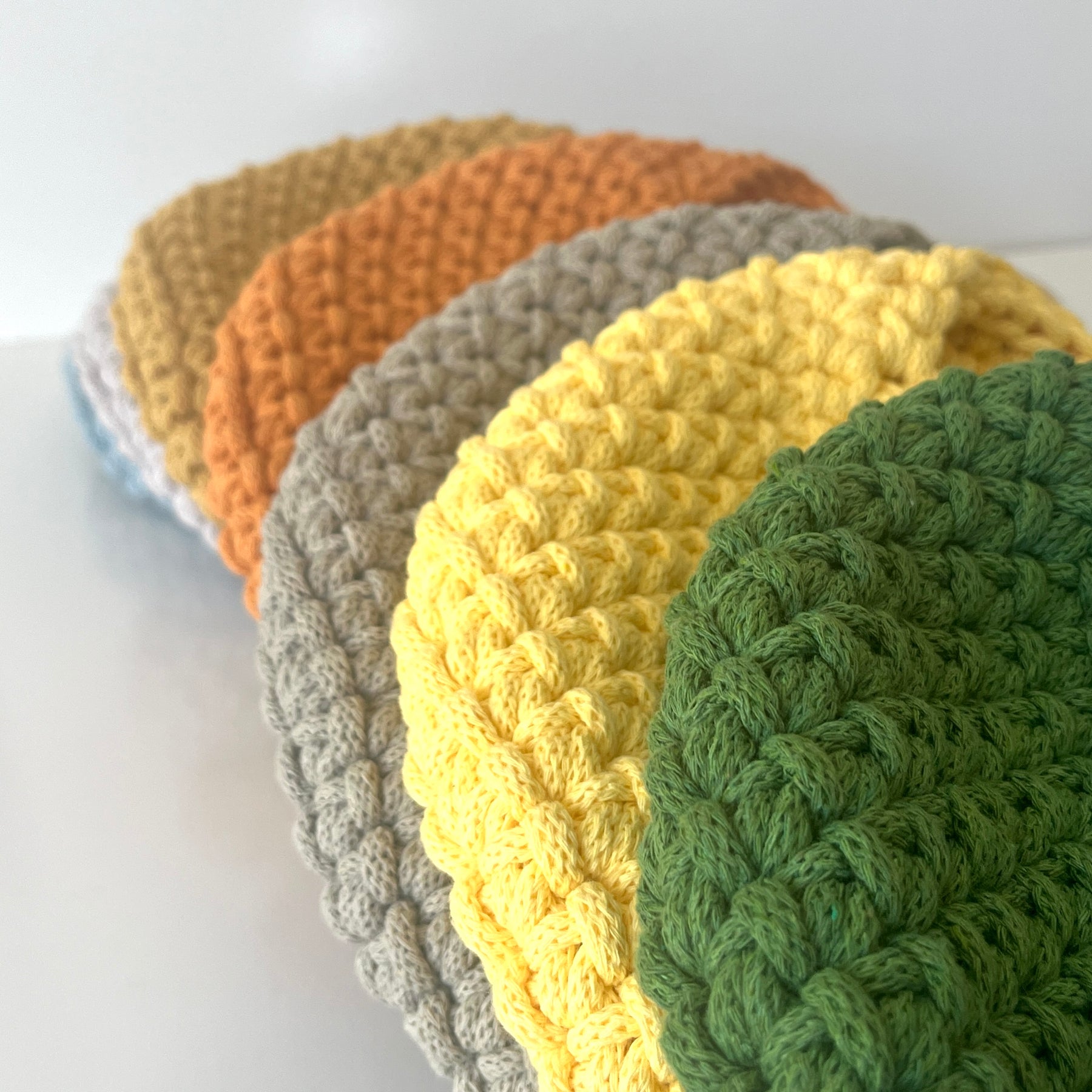 Handmade Crochet Hanging Basket - colour Dandelion